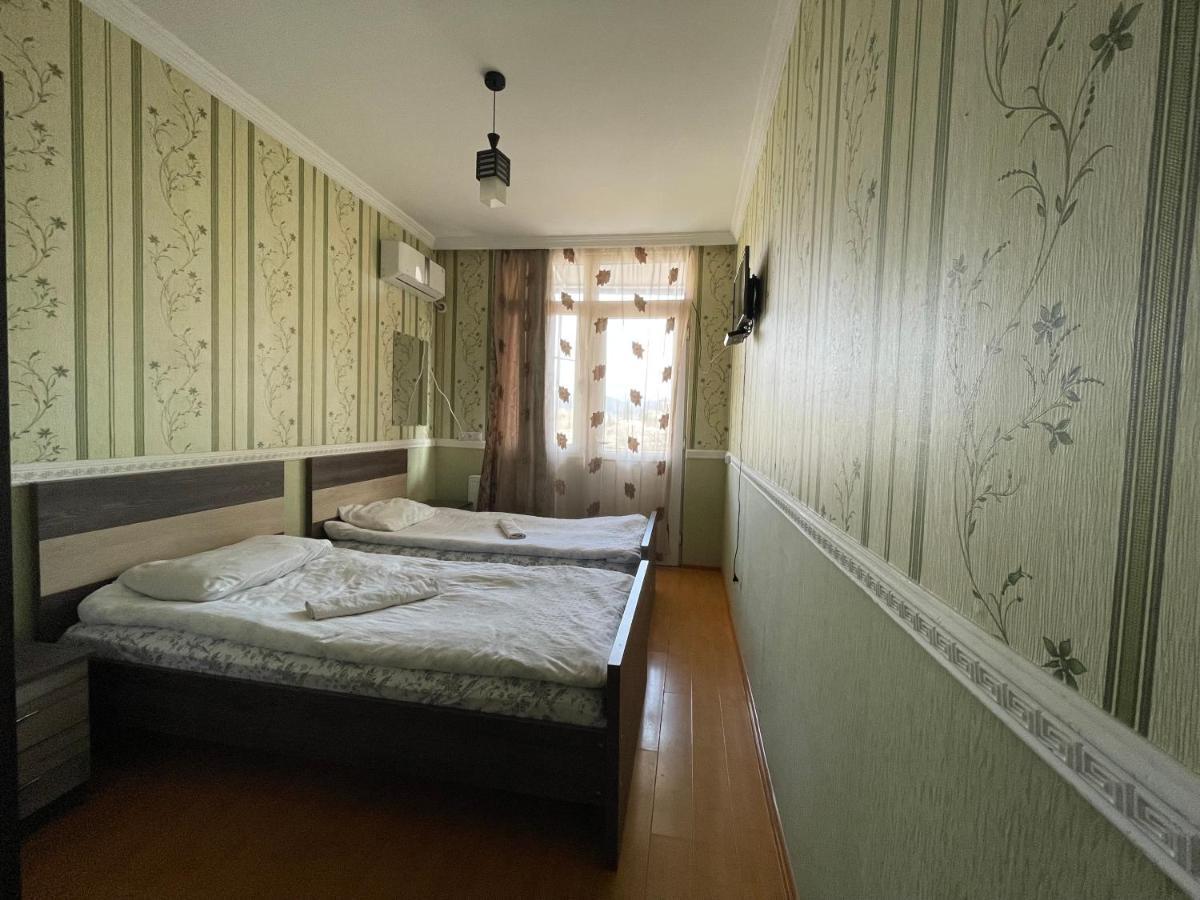 Imperator 1 Hotel Kutaisi Ngoại thất bức ảnh