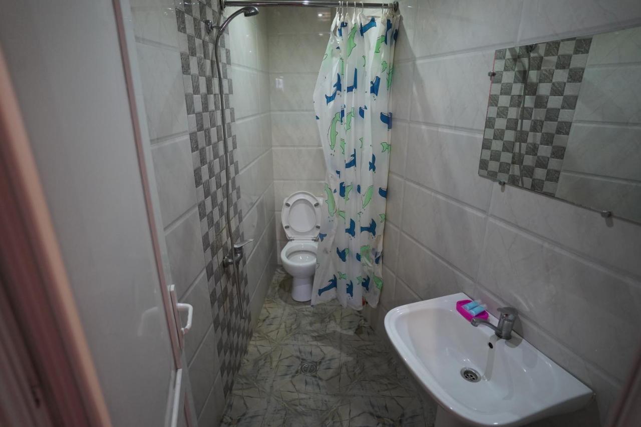 Imperator 1 Hotel Kutaisi Ngoại thất bức ảnh